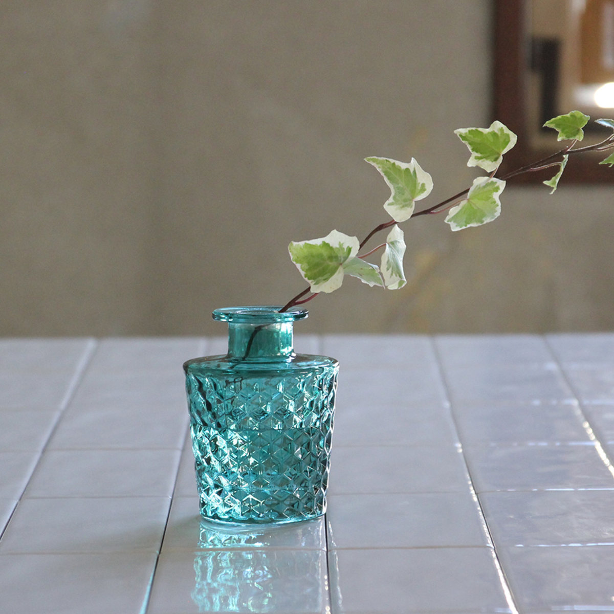 花瓶 プチフラワーベース グリーン ( 花ビン 花びん 花器 ベース フラワーベース フラワー 花 飾る 花入れ ガラス ガラス製 色ガラス おしゃれ 一輪挿し ) 【セットゥ】 セットゥ