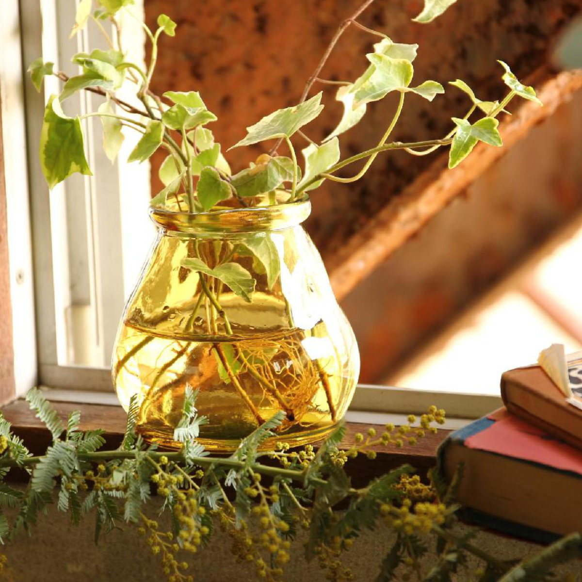 花瓶 VALENCIA リサイクルガラス ミニフラワーベース CERO ( 花ビン 花びん 花器 フラワーベース フラワー 花 飾る 花入れ ガラス ガラス製 クリア 透明 色ガラス おしゃれ 一輪挿し ) 【クリア】 クリア