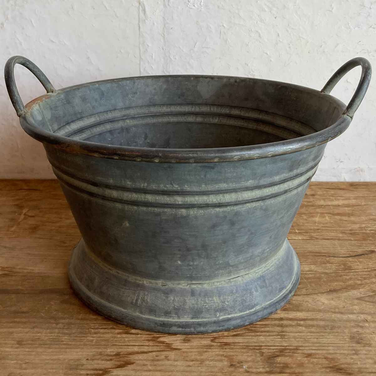 鉢 ブリキ ブリキハンドルバケツ S ( プランター プラントポット 植物用ポット 鉢カバー ブリキポット ブリキ鉢 植物 花 ドライフラワー 観葉植物 多肉植物 園芸 インテリア 収納 丸型 PVCポット付き )