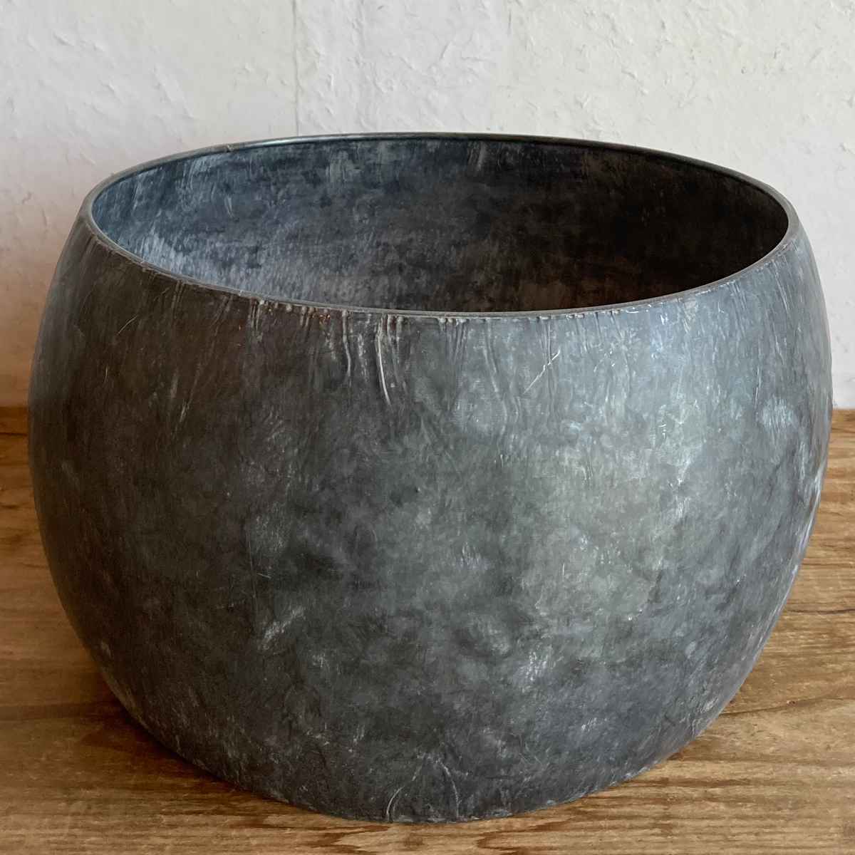 植木鉢 ブリキプランター ラウンド XL ( プランター プラントポット 植物用ポット 鉢カバー ブリキポット ブリキ鉢 植物 花 ドライフラワー 観葉植物 多肉植物 園芸 インテリア 収納 丸型 PVCポット付き )