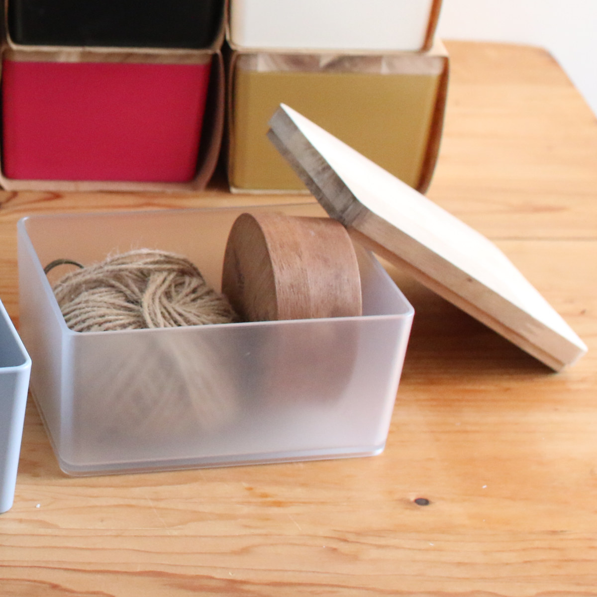 収納ボックス KITOHAKO ふた付き 小物入れ 幅15×奥行11×高さ8cm 日本製 ( 収納 ボックス ケース 小物収納 ふた フタ付き 蓋 木製 木 天然木 インテリア カラフル カラー 入れ物 保管 ストック 天然素材 プラスチック 樹脂 雑貨 ) 【クリア】 クリア