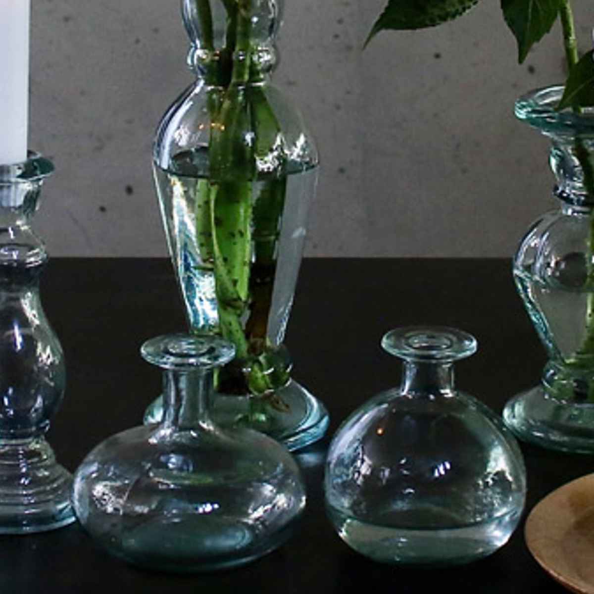 花瓶 リサイクルガラス FLORERO BOTELLA フラスコ ( 花ビン 花びん 花器 フラワーベース フラワー 花 飾る 花入れ ガラス ガラス製 再生ガラス 透明 おしゃれ 一輪挿し )