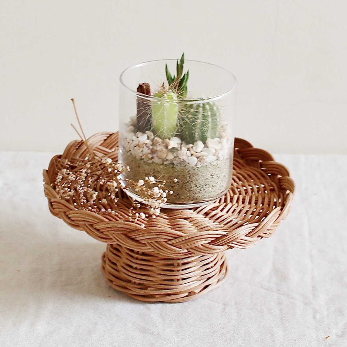 キッチンバスケット MERRY バスケット スタンドトレイ Sサイズ ( ブレッドケース 脚付きパンスタンド トレー ラタン 籐 籐バスケット ブレッド ケーキ スタンド 脚付き キッチン 収納 かご カゴ 籠 ナチュラル 丸型 おしゃれ )