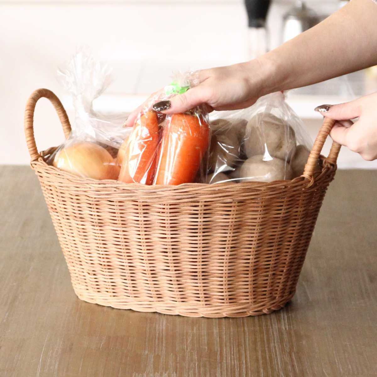 キッチンバスケット MERRY ホーム オーバルバスケット （ バスケット ラタン 籐 籐バスケット オーバル かご 深型 スリッパ入れ 取っ手付き ドライフラワー キッチン インテリア 収納 カゴ 籠 ナチュラル だ円 おしゃれ ）