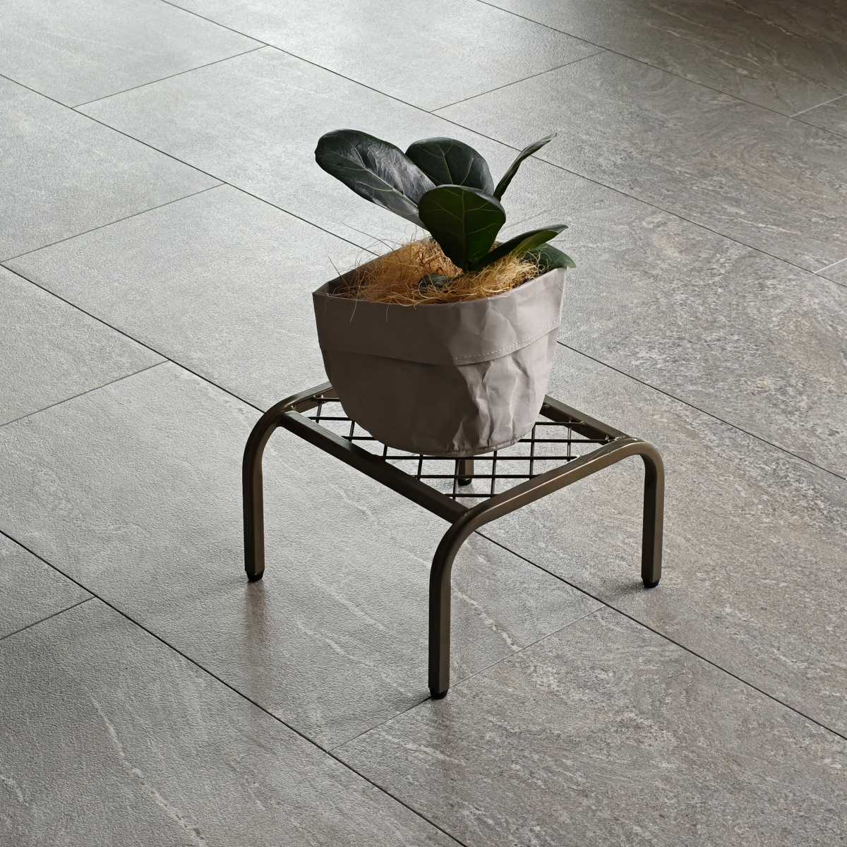 花台 アイアン プランタースタンド TWILL ツイル ローサイズ 同色2個組 ( プランター台 フラワーラック 飾り台 プランターラック フラワー スタンド 室内 飾る 台 脚付き 置く 植物 観葉植物 花 園芸 アイアンフレーム 2個セット ) 【ゴールド】 ゴールド