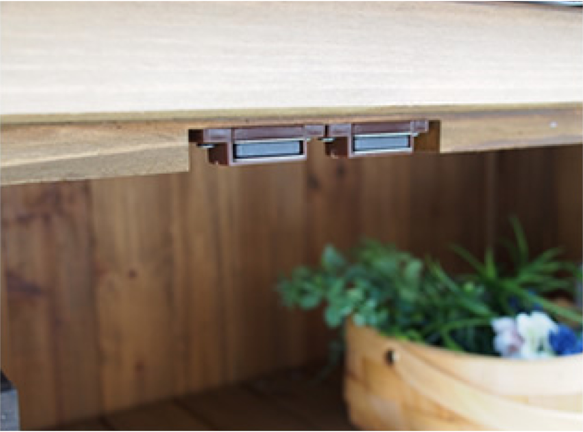 物置 パネル付収納庫 80 木製 ( 屋外物置 約 幅 80cm 木製物置 ベランダ 物置き 屋外収納 収納 ラック 収納棚 天然木 ガーデン ガレージ 庭用品 扉 ストッカー ガーデンストッカー パネル 棚付き おしゃれ )