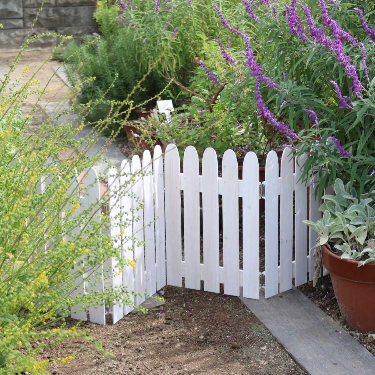 フェンス 折り畳めるウッドミニフェンス 木製 折り畳み 2枚組 ( ガーデンフェンス 柵 折りたたみ 4連 園芸 エクステリア 雑貨 ウッドフェンス 花壇 庭 ベランダ バルコニー ガーデニング 木製ガーデンフェンス 蝶番 インテリア ) 【ダークグリーン】 ダークグリーン