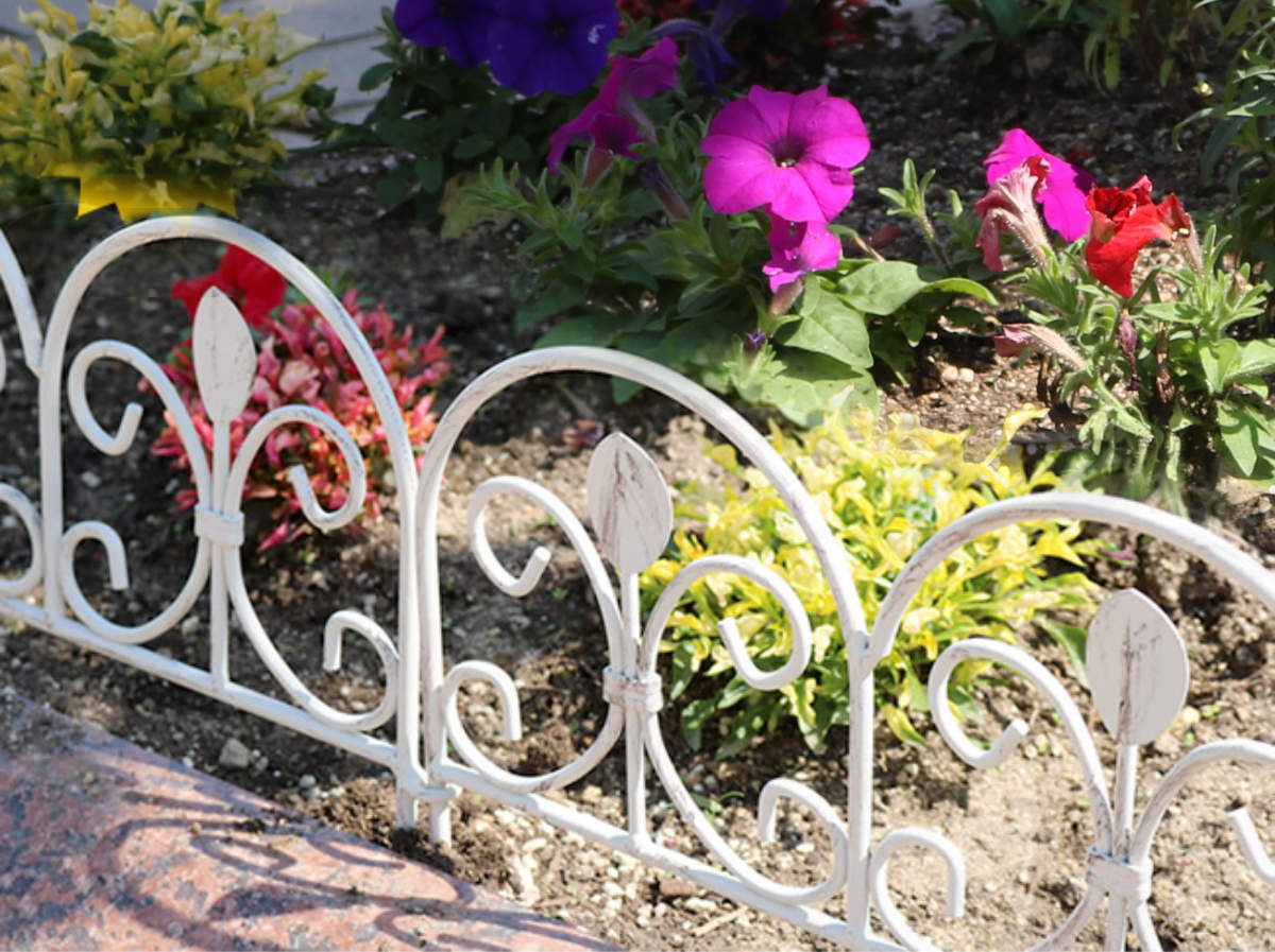 フェンス アイアンミニフェンス リーフ 幅47cm ( ガーデンフェンス アイアン 柵 園芸 エクステリア 雑貨 ミニ 花壇 庭 ベランダ バルコニー ガーデニング アイアンガーデンフェンス トレリス ) 【ブラック】 ブラック