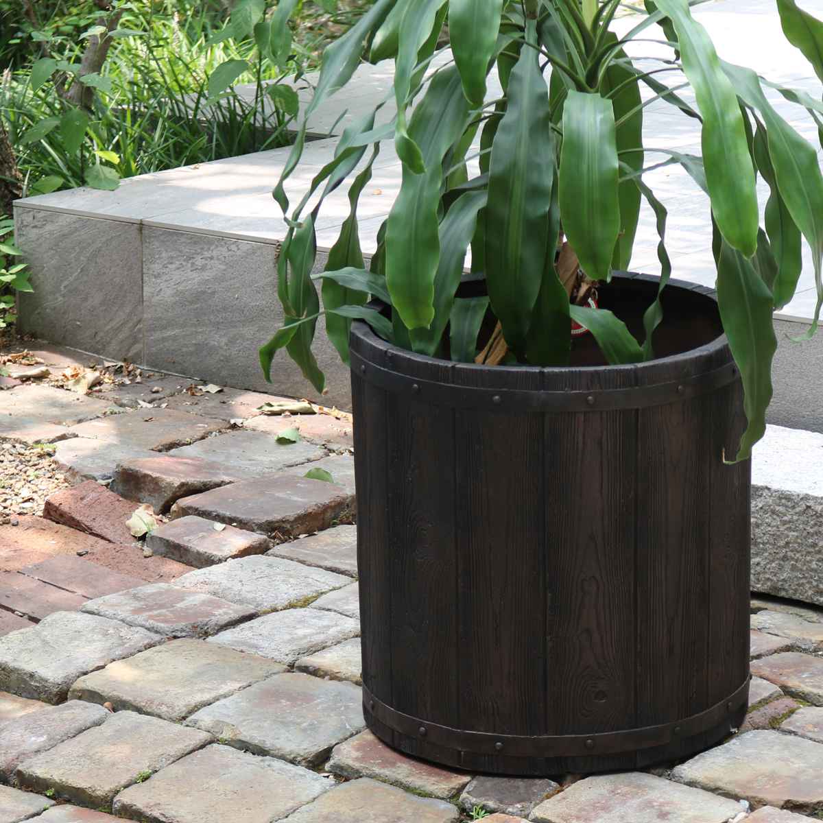 プランター ファーバー 木調FRPプランター 幅50cm 丸型 ( プランターカバー ラウンド 植木鉢 鉢 底穴 屋外 外 家庭菜園 寄せ植え おしゃれ ポット 鉢カバー 鉢植え 屋内 円形 大型プランター 水抜き穴 大型 花 ) 【ホワイト】 ホワイト