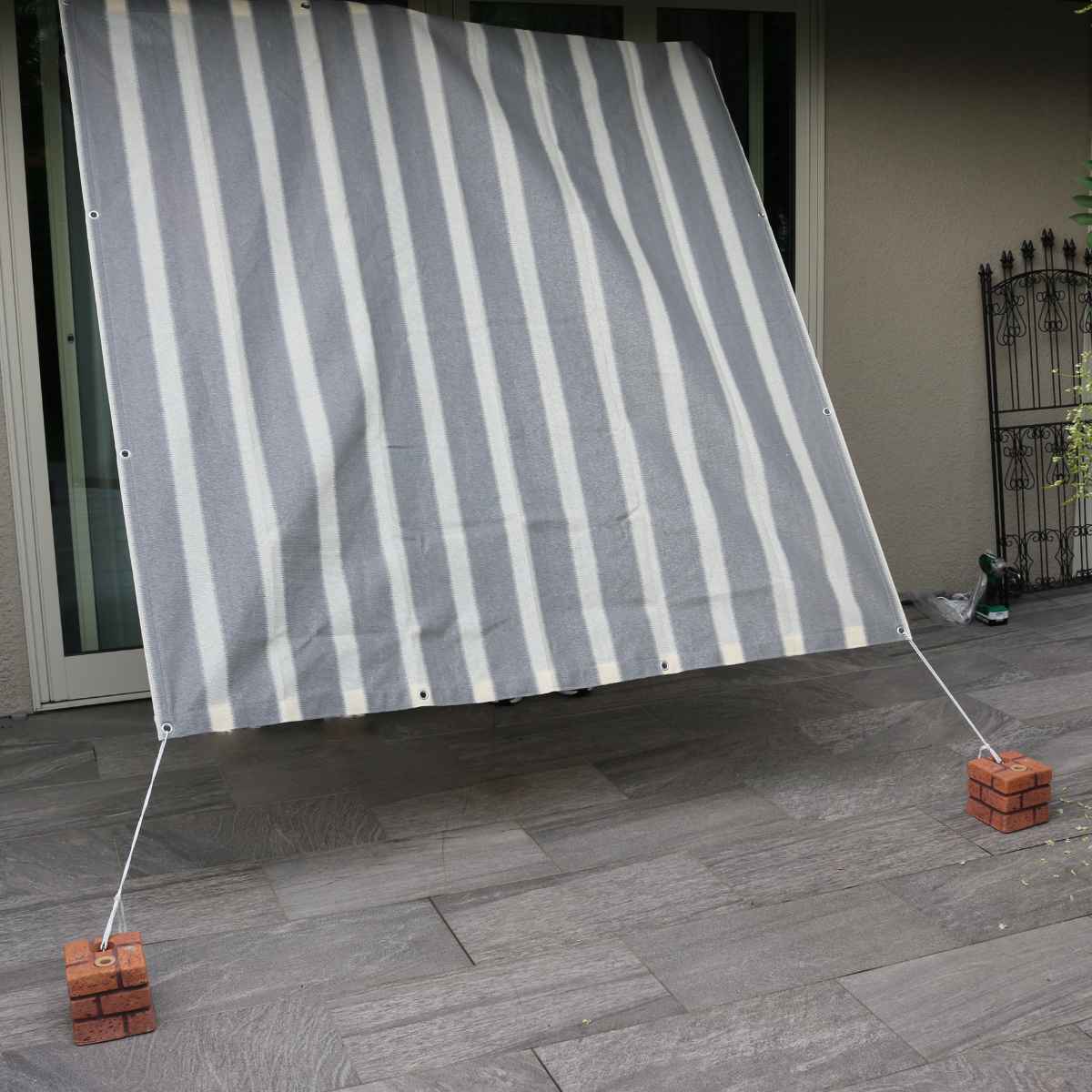 ブロック レンガ調 多機能ブロックウェイト 5kg 4個組 ( 荷重ブロック 固定 固定用 パーツ ブロックウェイト 重り ウェイト フェンス 取り付け バルコニーフェンス ガーデニング 目隠し ガーデンフェンス テラス 屋上 屋外 )