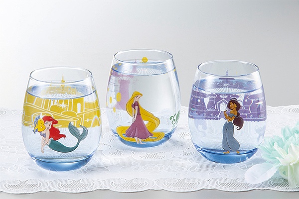 グラス 330ml 3Ｄ ラプンツェル コップ ガラス 日本製 キャラクター （ ガラスコップ 丸い タンブラー ディズニー プリンセス  塔の上のラプンツェル 丸いグラス かわいい おしゃれ キャラ ）