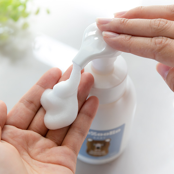 Dショッピング ベビー シャンプー Lozooro ナチュラルベビーシャンプー 無香料 泡 植物性 敏感肌用 全身用 出産祝い プレゼント ベビーシャンプー 泡シャンプー ベビーソープ ベビーボディソープ 赤ちゃん用 ベビー用 沐浴 ベビーグッズ カテゴリ ベビートイレ