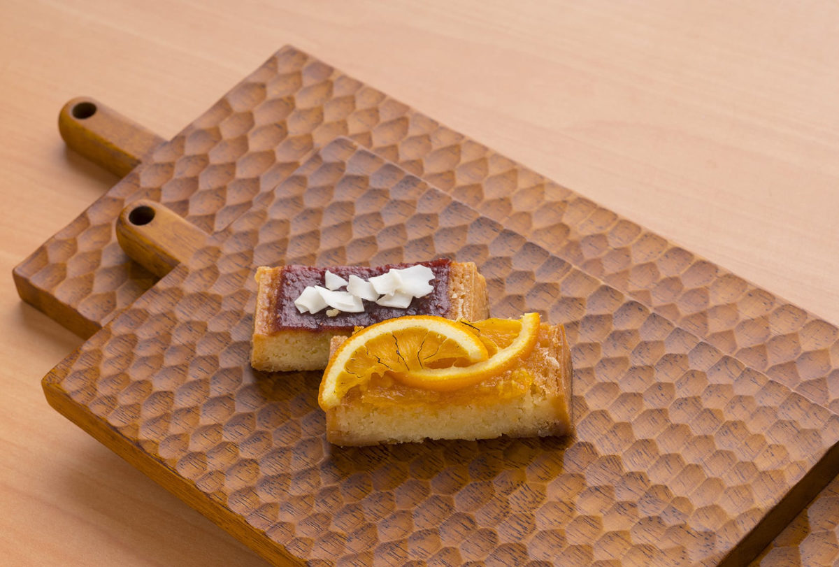 プレート ハニカムボード 長角 L 45cm ( 木製 ラバーウッド サービングボート カッティングボード ボード おしゃれ 北欧 北欧風 ディスプレイ 飾る ティータイム 割れにくい カフェ )