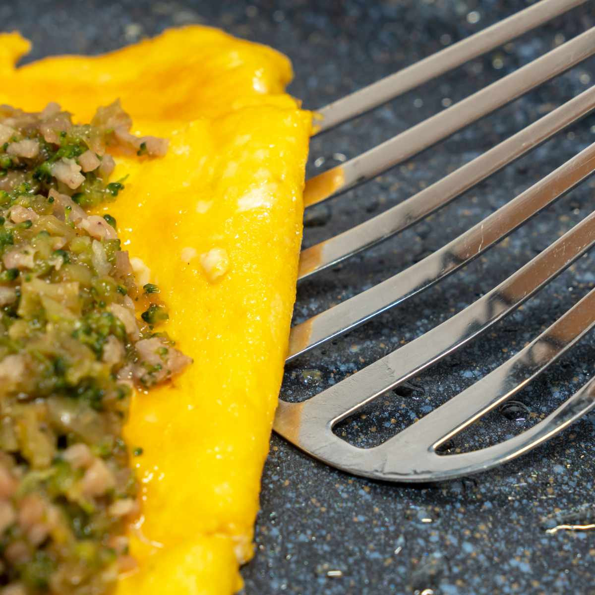 卵焼き器 IH対応 13×18cm IH対応 軽量 ダイヤモンドマーブルコーティング ( 片手鍋 マーブル加工 ガス火対応 エッグパン 卵焼き器 玉子焼き アルミ製 マーブルコート 玉子焼きパン たまご焼き 卵焼き )