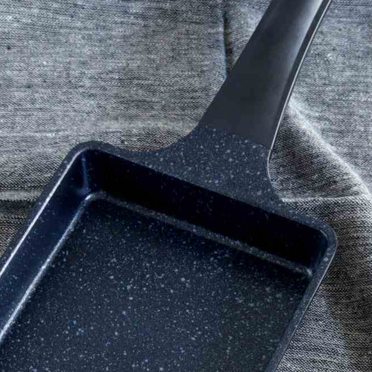 卵焼き器 IH対応 13×18cm IH対応 軽量 ダイヤモンドマーブルコーティング ( 片手鍋 マーブル加工 ガス火対応 エッグパン 卵焼き器 玉子焼き アルミ製 マーブルコート 玉子焼きパン たまご焼き 卵焼き )