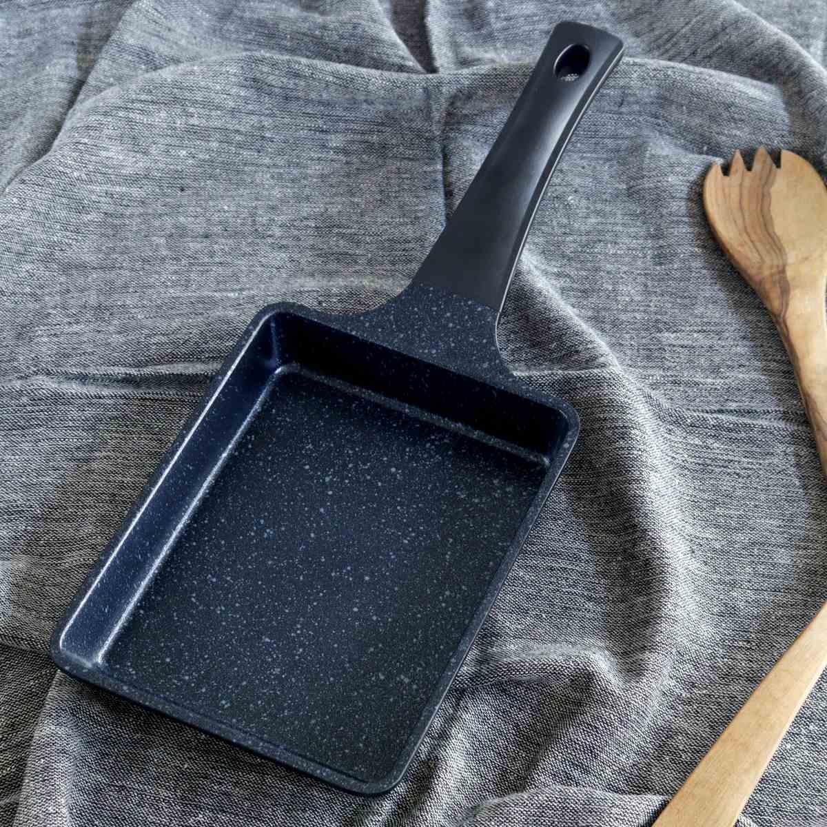 卵焼き器 IH対応 13×18cm IH対応 軽量 ダイヤモンドマーブルコーティング ( 片手鍋 マーブル加工 ガス火対応 エッグパン 卵焼き器 玉子焼き アルミ製 マーブルコート 玉子焼きパン たまご焼き 卵焼き )