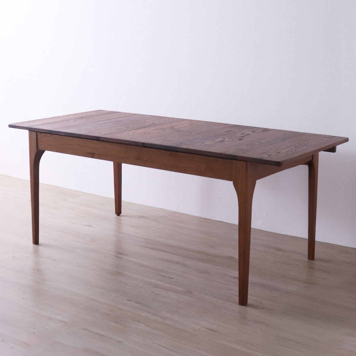 ダイニングテーブル 幅150~180cm 伸長式 レッドオーク無垢材 エクステンションテーブル ( テーブル 食卓テーブル 伸長 伸縮 長方形 天然木 木製テーブル 食卓 机 ダイニング 作業 ウッドテーブル 奥行80cm 伸縮ダイニングテーブル )