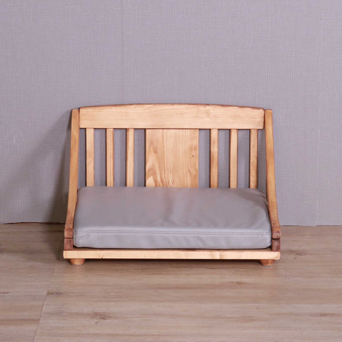 ペットベッド giocoso S 組立式 ( 犬用ベッド 猫用ベッド ペット用ベッド 木製 天然木 すのこベッド クッション付き 簡単組み立て すのこ 通気性 洗えるカバー ペット家具 ) 【ライトブラウン】 ライトブラウン