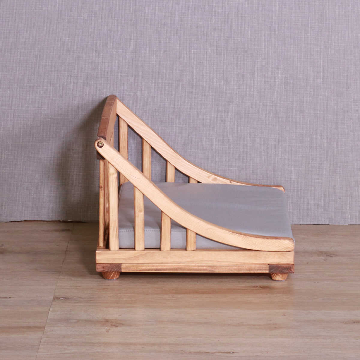 ペットベッド giocoso S 組立式 ( 犬用ベッド 猫用ベッド ペット用ベッド 木製 天然木 すのこベッド クッション付き 簡単組み立て すのこ 通気性 洗えるカバー ペット家具 ) 【ライトブラウン】 ライトブラウン