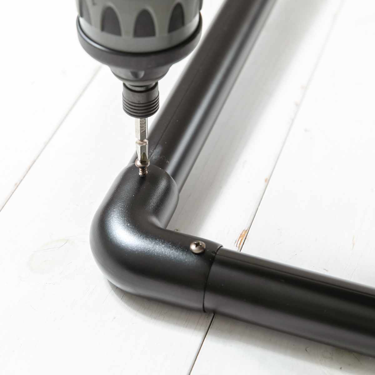 室内物干し DRY・WAVE 壁付U型ハンギングパイプ 物干し 約 25×180cm ( 壁付け物干し U型 ハンギングパイプ ドライ・ウェーブ 日本製 ハンガーパイプ カット可 壁付 25×180 収納 ディスプレイ ブラック )