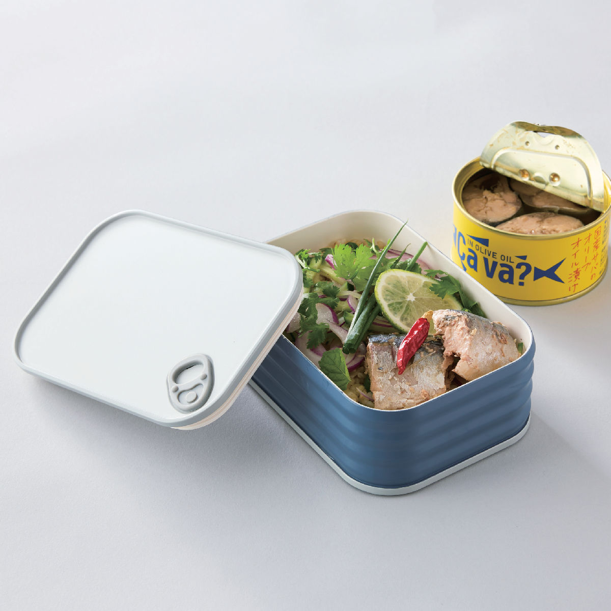 弁当箱 600ml イートカン ランチボックス TAKENAKA ( お弁当箱 食洗機対応 レンジ対応 1段 日本製 缶詰 食洗機OK レンジOK お弁当 おしゃれ 缶 デザイン かわいい ) 【ネイビー】 ネイビー