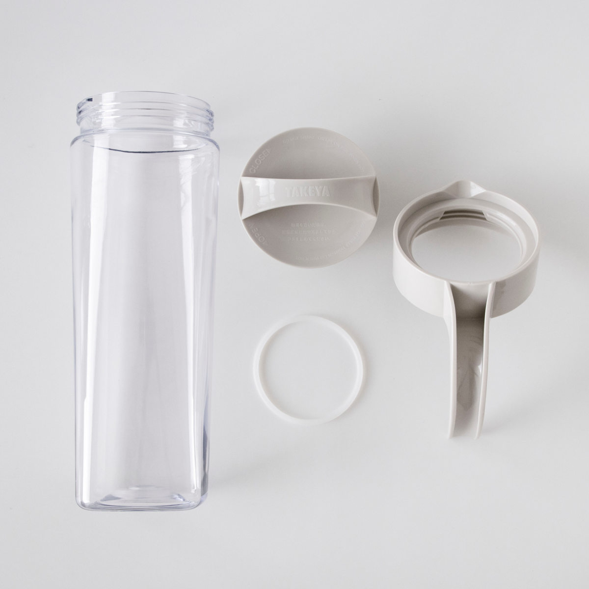 ピッチャー 1.9L スリムジャグ ( 麦茶ポット 冷水筒 冷水ポット 耐熱 横置き 大容量 洗いやすい 冷蔵庫 ポケット 日本製 広口 持ちやすい おしゃれ 倒して 寝かせて 置ける 冷茶ポット ) 【ベージュ】 ベージュ