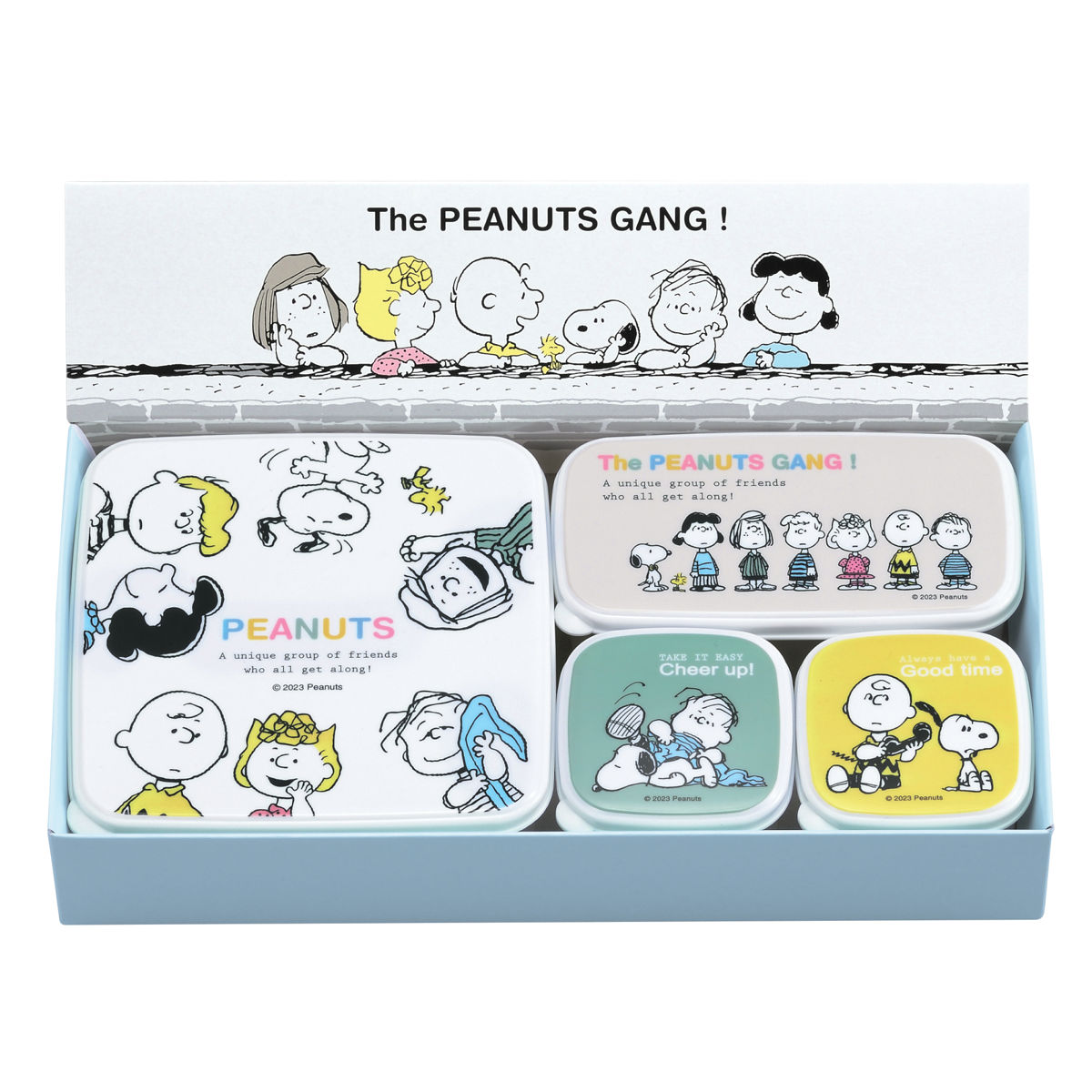 保存容器 ギフトセット スヌーピー シール容器 4個セット B （ SNOOPY レンジ対応 保存 容器 ランチボックス 日本製 角型 レンジOK 弁当 お弁当 作り置き 薬味入れ 冷蔵器 デザートケース セット 箱入り 130ｍl 290ml 610ml ）