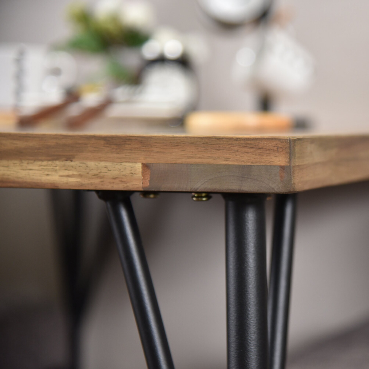 ダイニングテーブル 幅150cm 4人掛け ゲンブ スチール脚 ( テーブル 食卓テーブル 机 食卓机 長方形 ダイニング 食卓 木製テーブル 木製 古材調 ヴィンテージ風 天板 メラミン加工 傷 熱 強い アジャスター付き )