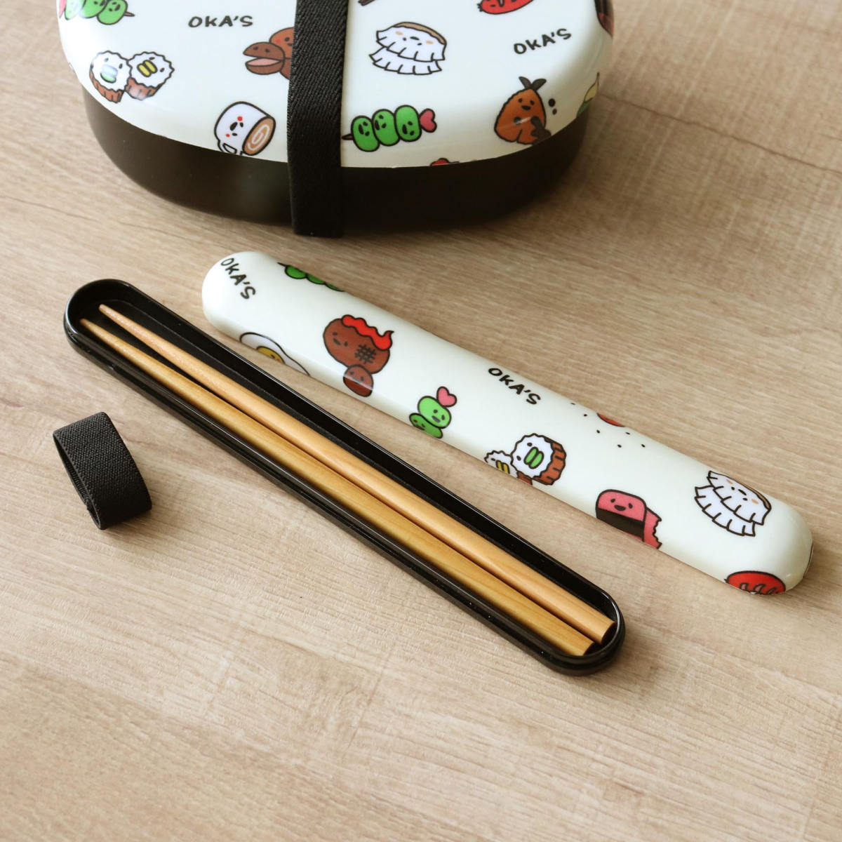 箸箱セット 布貼18.0布貼箸箱セット OKA’S ( 箸&箸箱セット お箸 箸箱 セット 箸&ケース カトラリー 日本製 18センチ お弁当用 ベルト付き 持ち運び 携帯用 子ども 大人 男女兼用 かわいい おしゃれ )