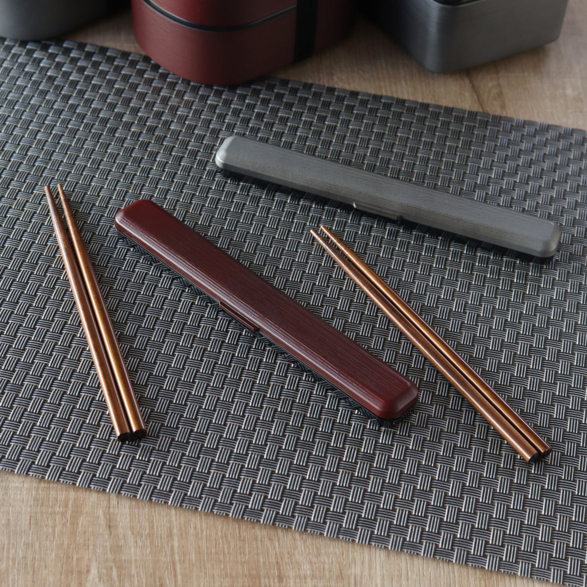箸箱セット 180千筋箸箱セット 銀朱 銀研 ( 箸&箸箱 カトラリー お箸 はし 箸ケース 和 日本製 滑り止め 和風 天然木 和柄 携帯用カトラリー お弁当用 メンズ レディース 男性 女性 ) 【銀研】 銀研