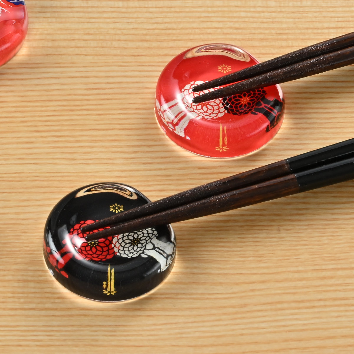 箸置き アクリル箸置き ( 和柄 文様 アクリル ガラス風 日本製 箸 置き 箸おき お箸置き カトラリー 和風 和雑貨 紋様 おしゃれ ) 【麻の葉】 麻の葉