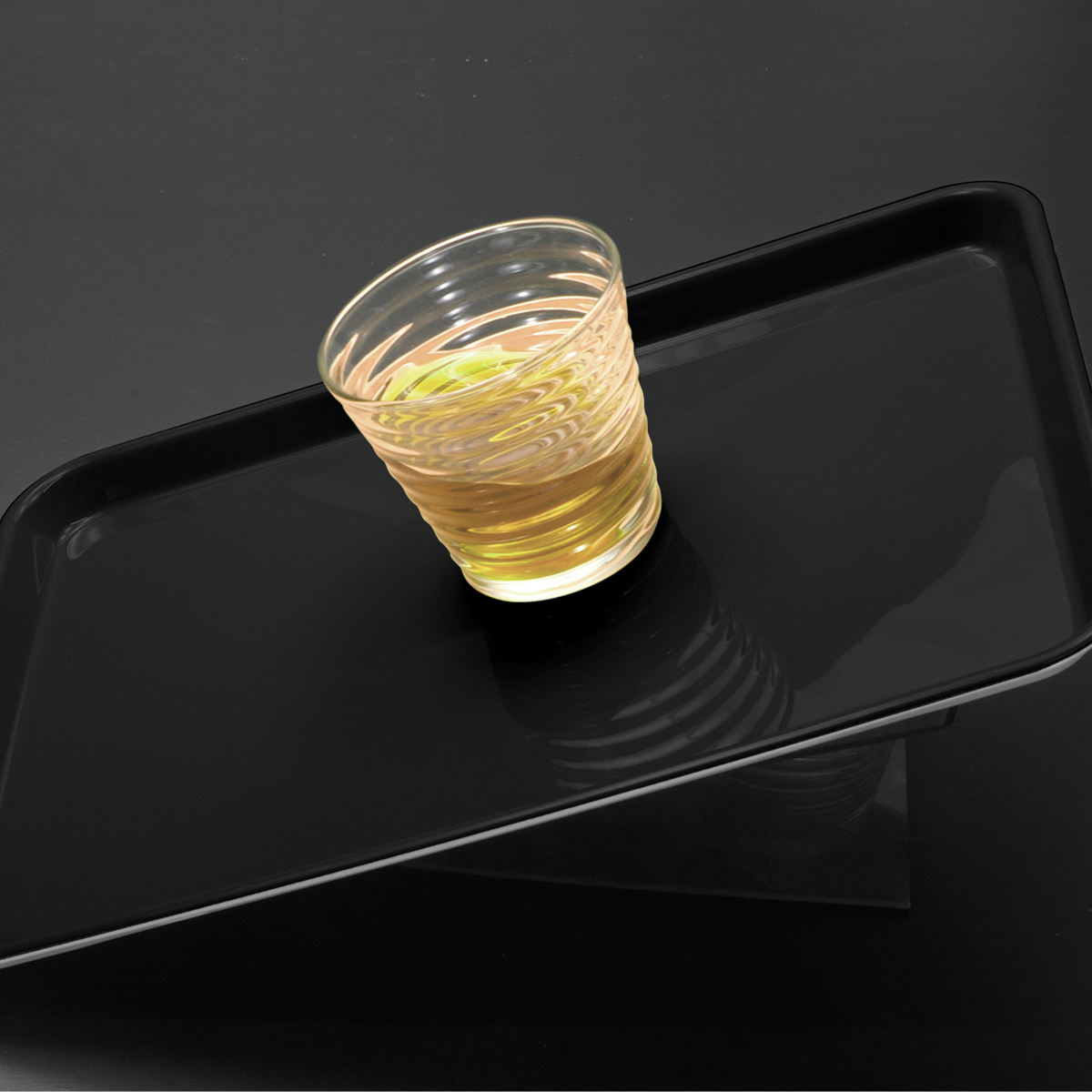 トレー ピノ PINO レンジで使えるノンスリップトレー 39cm ( 日本製 電子レンジ対応 キッチントレー キッチン 食卓 トレイ ノンスリップ おしゃれ シンプル 滑らない お盆 おぼん 配膳 くすみカラー 角型 角 四角 長方形 ) 【イエロー】 イエロー