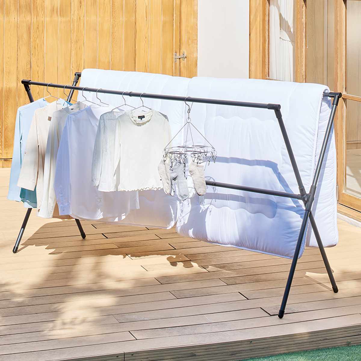 物干し ポーリッシュ ブラック 伸縮 布団干し 4枚 X型 屋外 折りたたみ ( PORISH インテリア物干し 物干しスタンド 布団 ハンガー 黒 おしゃれ 洗濯物干し ふとん 伸縮式 コンパクト 折り畳み 洗濯 洗濯用品 )
