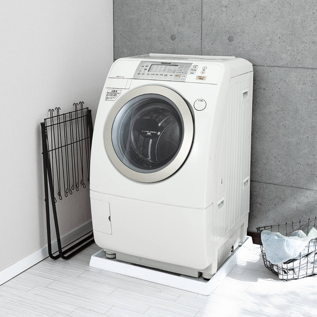 タオルスタンド ブラック ポーリッシュ タオルハンガースタンド ( PORISH タオル掛け 物干し インテリア物干し 洗濯 ランドリー フェイスタオル 16枚 平干し 室内物干し 折り畳み コンパクト )