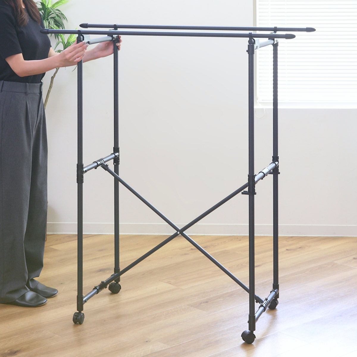 物干し 室内 ブラック コンパクト ポーリッシュ 折り畳み多機能物干し ( PORISH ハンガー インテリア物干し 物干しスタンド 洗濯 ランドリー 衣類 フェイスタオル 折り畳み キャスター付 )