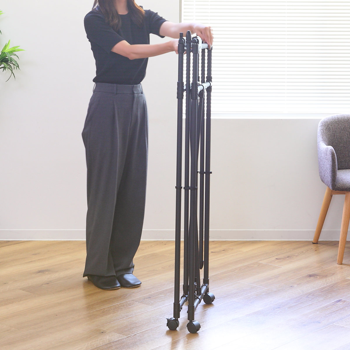 物干し 室内 ブラック コンパクト ポーリッシュ 折り畳み多機能物干し ( PORISH ハンガー インテリア物干し 物干しスタンド 洗濯 ランドリー 衣類 フェイスタオル 折り畳み キャスター付 )