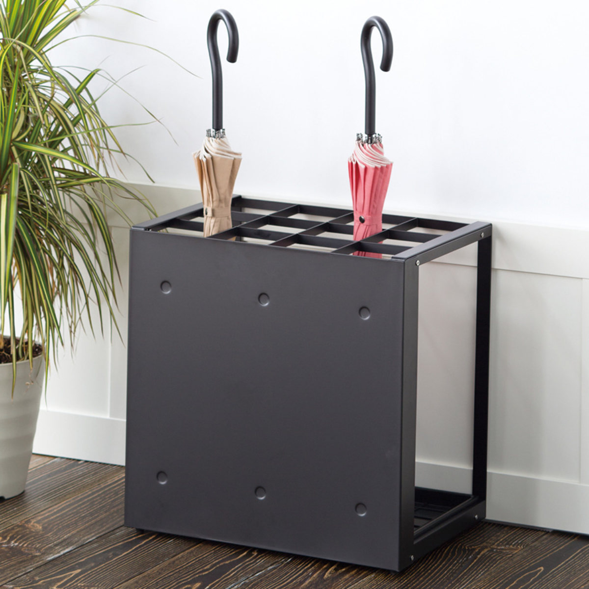 傘立て 36本用 パネル傘立 ( 法人限定 傘たて 業務用 玄関収納 傘 スチール製 長傘 収納 アンブレラ スタンド 省スペース シンプル 黒 白 おしゃれ ) 【ブラック】 ブラック