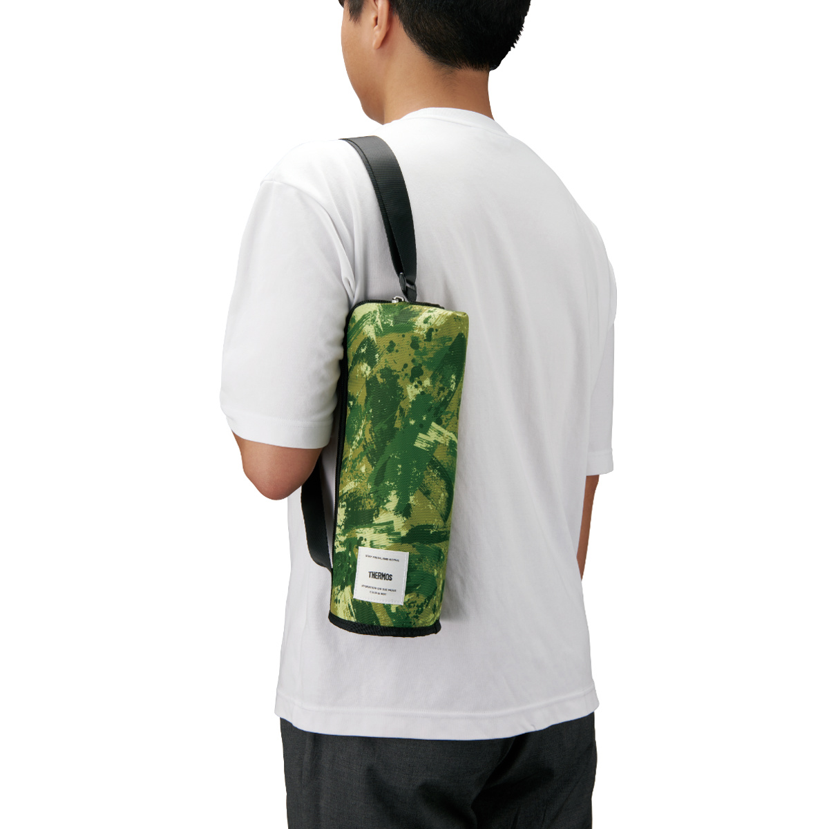 サーモス 水筒ポーチ 1L用 保冷マイボトルポーチ APL-1000 ( THERMOS 保冷 水筒カバー 水筒ケース ボトルケース マグボトルポーチ 水筒 すいとう カバー ケース ホルダー 持ち運び 保護 ストラップ ショルダーベルト ) 【グリーンカモフラージュ】 グリーンカモフラージュ