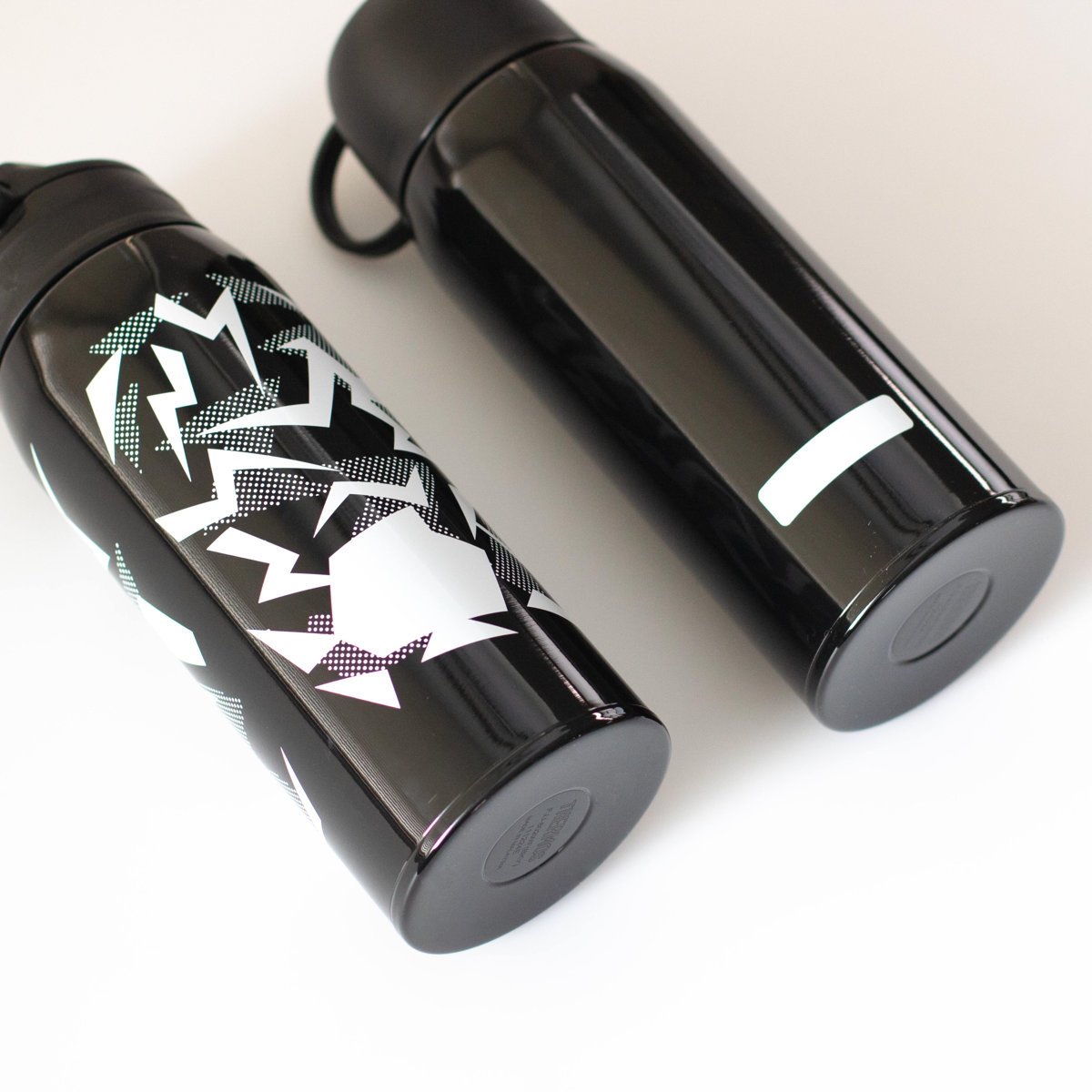 サーモス 水筒 800ml 真空断熱2ウェイボトル FJJ-802WF ( THERMOS 保温 保冷 子供 ワンタッチ ステンレスボトルル スポーツ飲料対応 0.8L 2way 直飲み コップ飲み スポーツドリンク対応 スポーツボトル ダイレクト ボトル キッズ ) 【ブラックイエロー】 ブラックイエロー