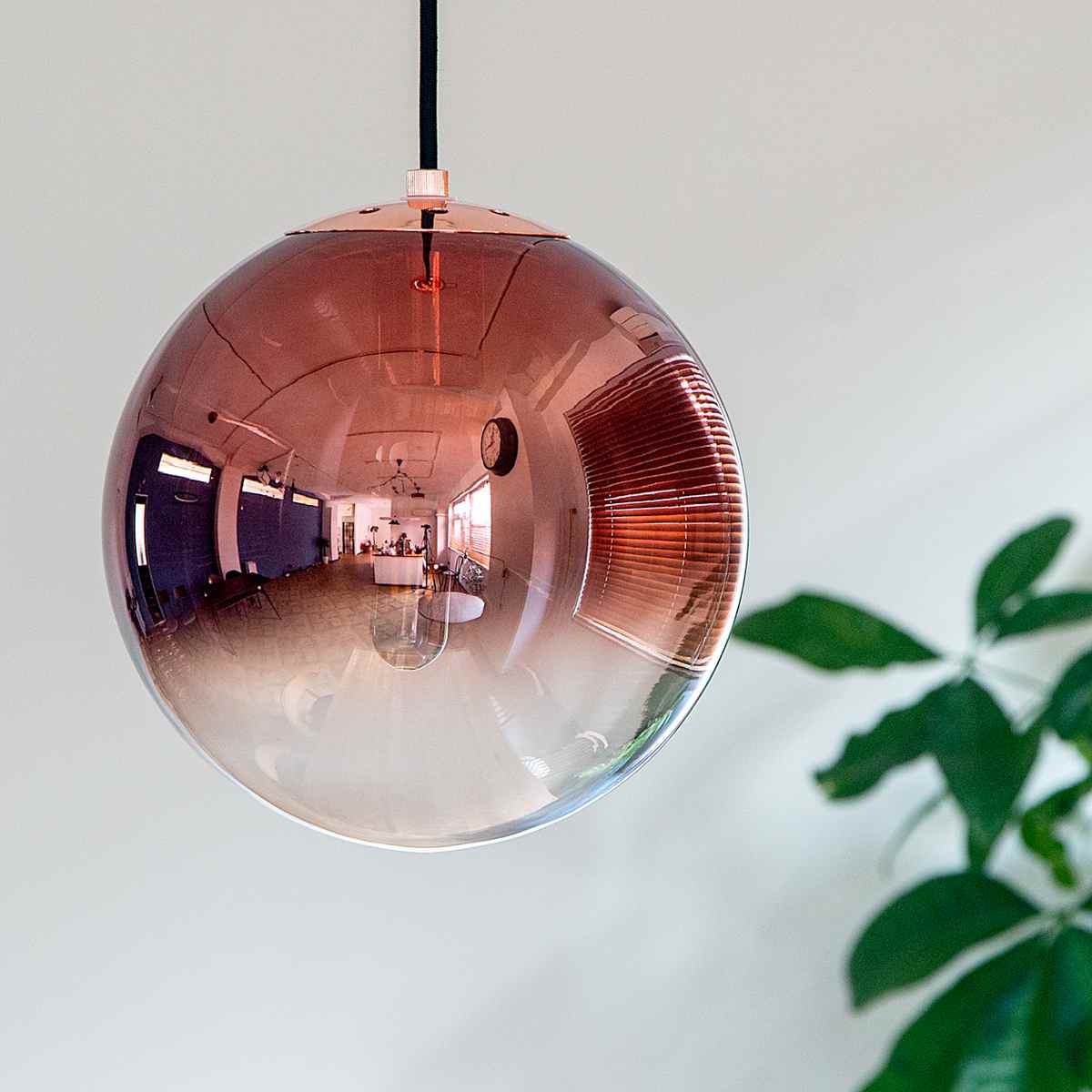 ペンダントライト 1灯 LED対応 KEUDA キューダ ガラス製 gram eight グラムエイト ( 天井照明 照明 照明器具 電気 ハーフミラー加工 球体 コード長さ調節 工事不要 ライト おしゃれ キッチン 廊下 ) 【シルバー】 シルバー