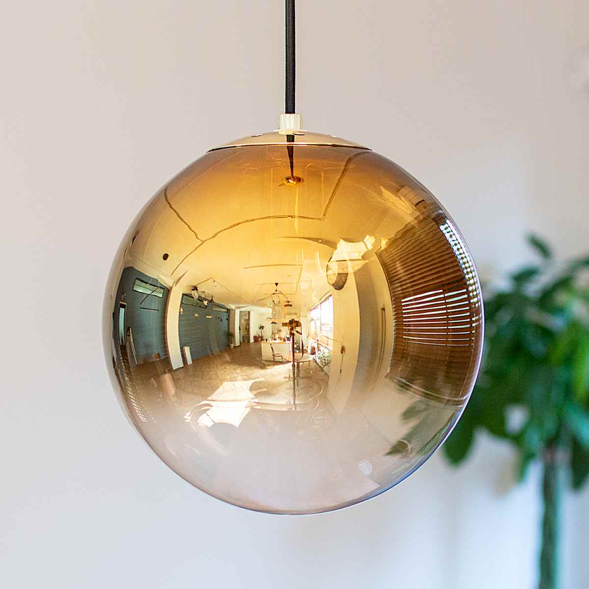 ペンダントライト 1灯 LED対応 KEUDA キューダ ガラス製 gram eight グラムエイト ( 天井照明 照明 照明器具 電気 ハーフミラー加工 球体 コード長さ調節 工事不要 ライト おしゃれ キッチン 廊下 ) 【シルバー】 シルバー