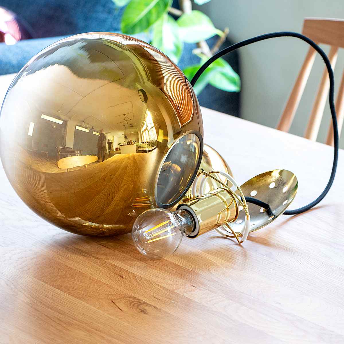 ペンダントライト 1灯 LED対応 KEUDA キューダ ガラス製 gram eight グラムエイト ( 天井照明 照明 照明器具 電気 ハーフミラー加工 球体 コード長さ調節 工事不要 ライト おしゃれ キッチン 廊下 ) 【シルバー】 シルバー