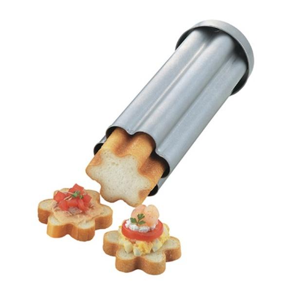 カナッペ型 パン型 抜き型 フラワーブレッド 花 ( 筒状パン型 カナッペパン オードブル カナッペ 型 パン焼き型 製菓道具 )