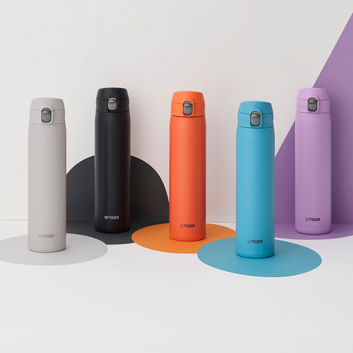 タイガー 水筒 880ml 真空断熱ボトル ワンプッシュマグ 大容量 MTR-W088 ( タイガー魔法瓶 マグ 直飲み 保温 保冷 食洗機対応 パッキン一体 食洗機OK スポーツ飲料対応 ワンプッシュ マイボトル マグボトル ステンレスボトル 軽量 ) 【スカイブルー】 スカイブルー