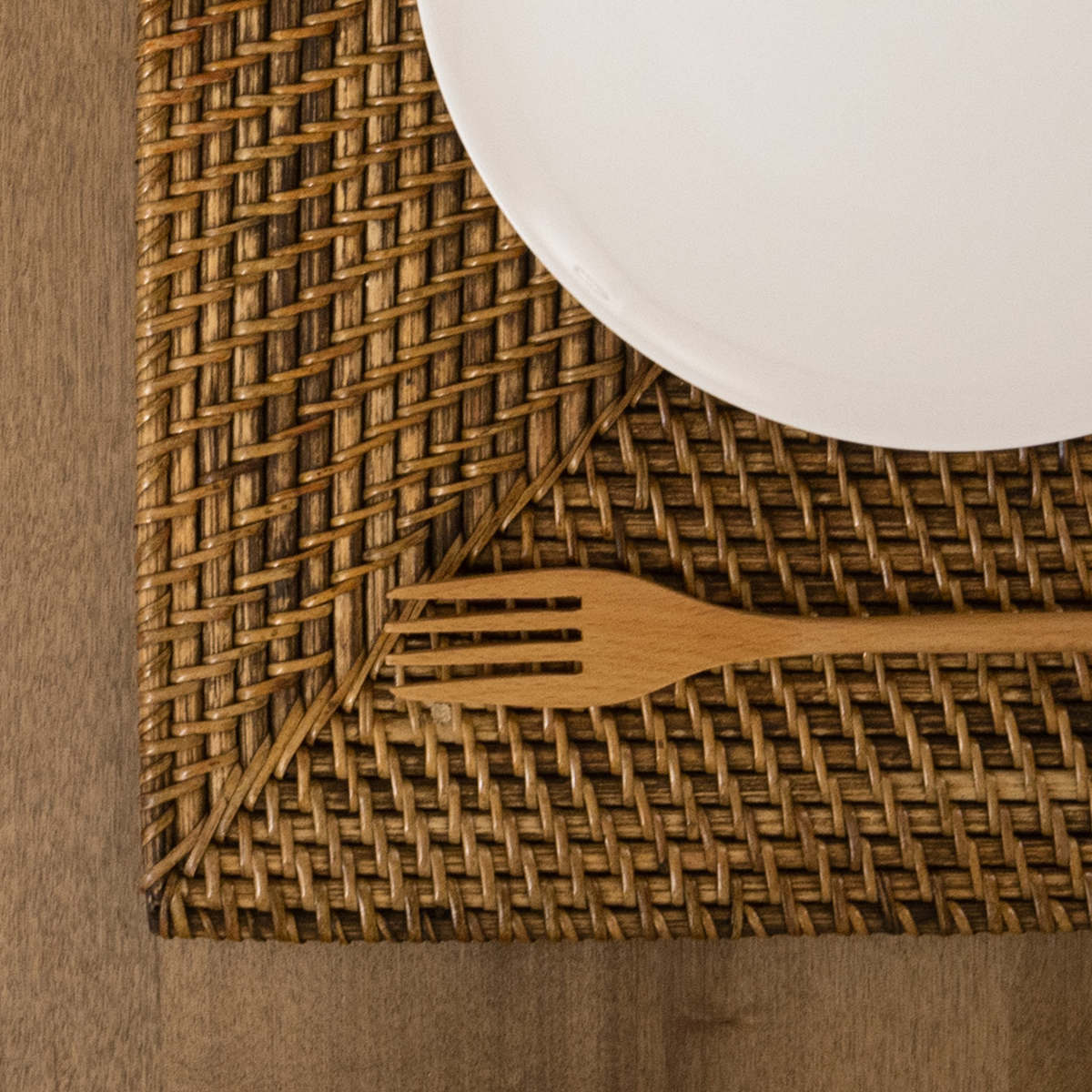 ランチョンマット ラタン プレイスマット レクタングル 長方形 ( ジックザック おしゃれ 大きめ ランチマット プレースマット 藤 手編み 天然素材 ナチュラル インテリア 40×30cm テーブルウェア ) 【Natural】 Natural
