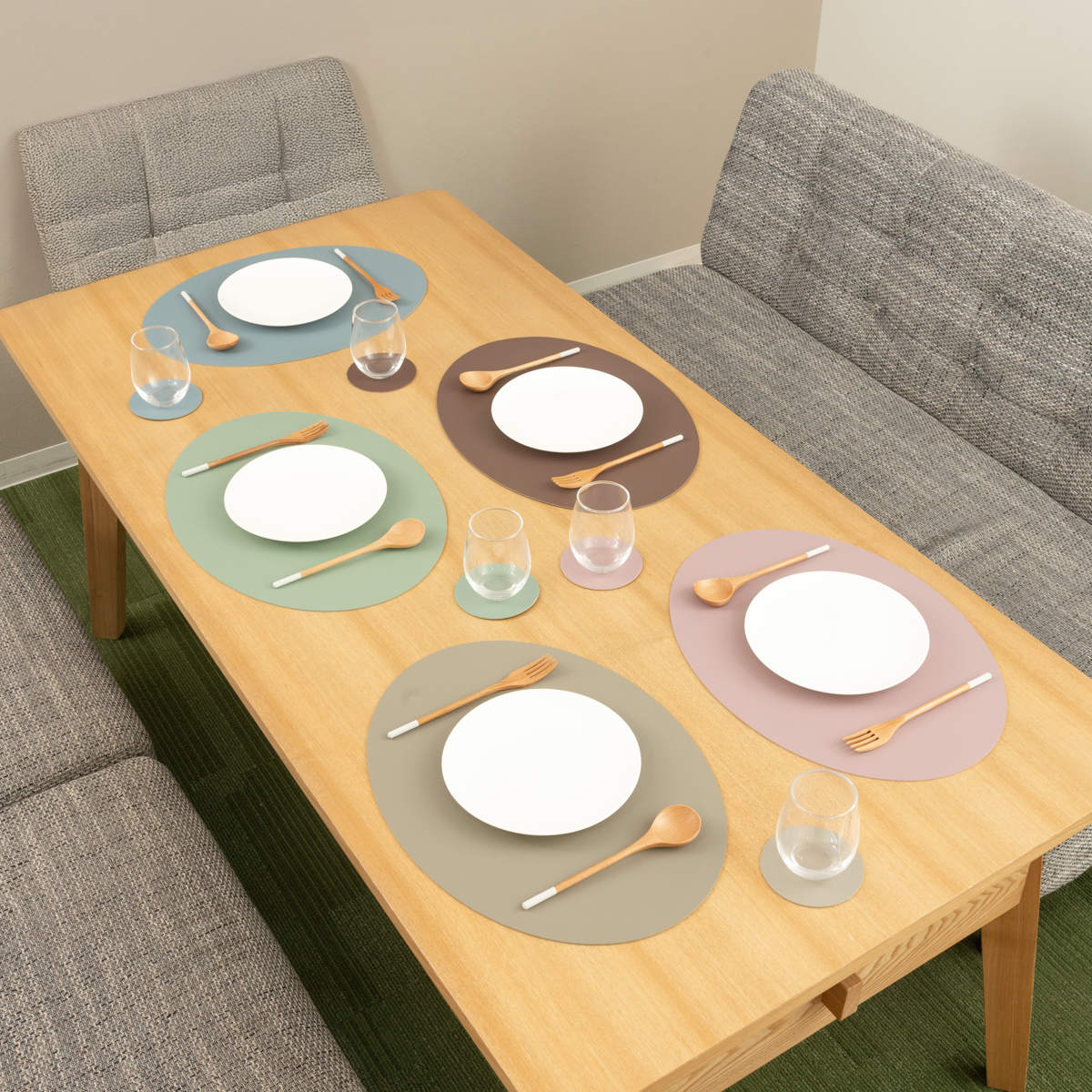 ランチョンマット ziczac トゥーゴー プレイスマット オーバル ( ジックザック フェイクレザー おしゃれ 楕円形 ランチマット プレースマット PVCレザー 47×33cm 丸型 ) 【GREEN】 GREEN