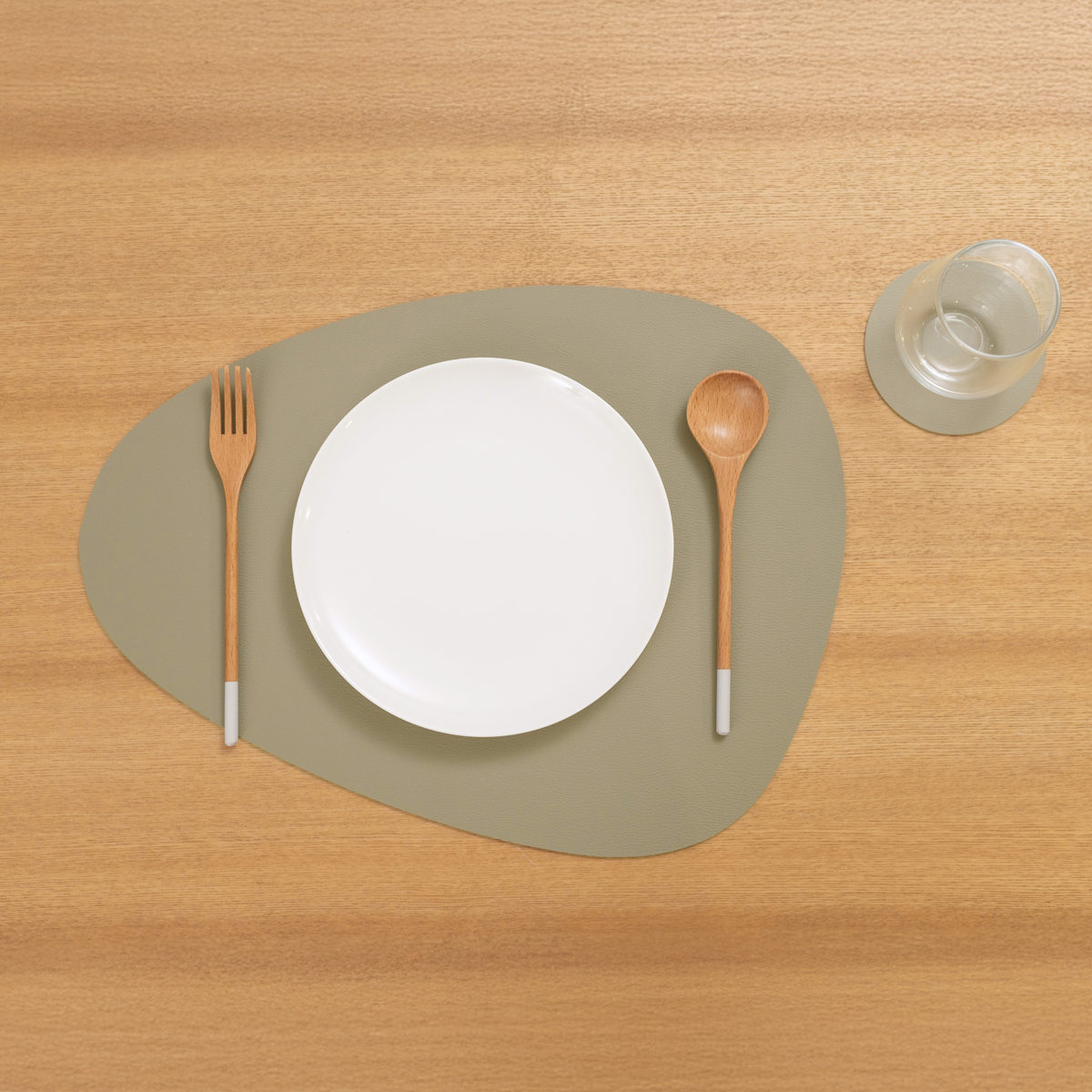 ランチョンマット ziczac トゥーゴー プレイスマット ストーン ( ジックザック フェイクレザー おしゃれ ランチマット プレースマット PVCレザー 43×32cm ) 【GREEN】 GREEN