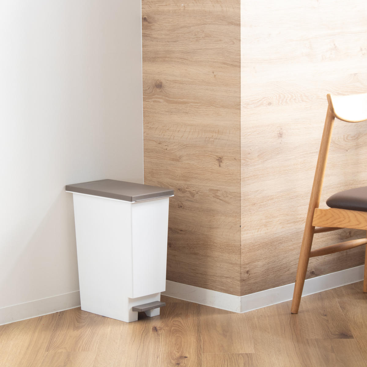 ゴミ箱 20L 同色2個セット スリムペダル ふた付き ( ごみ箱 20リットル 同色 2個 まとめ買い セット スリム ペダル キッチン 分別 ダストボックス 縦型 シンプル おしゃれ 分別ゴミ箱 蓋付き 屑入れ 屑箱 袋止め ペール ) 【ブラウン】 ブラウン