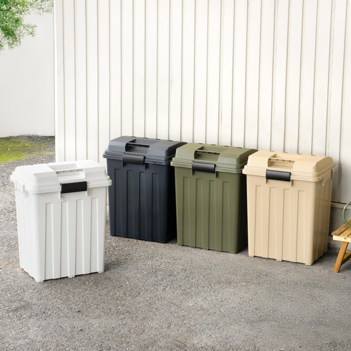 ゴミ箱 70L 屋外兼用 連結ハンドルペール ( ごみ箱 70リットル 屋外 屋内 大容量 連結可能 ハンドル 外用 大きい ふた付き シンプル おしゃれ ハンドルペール 分別 収納庫 ストッカー 収納 玄関 ) 【カーキ】 カーキ