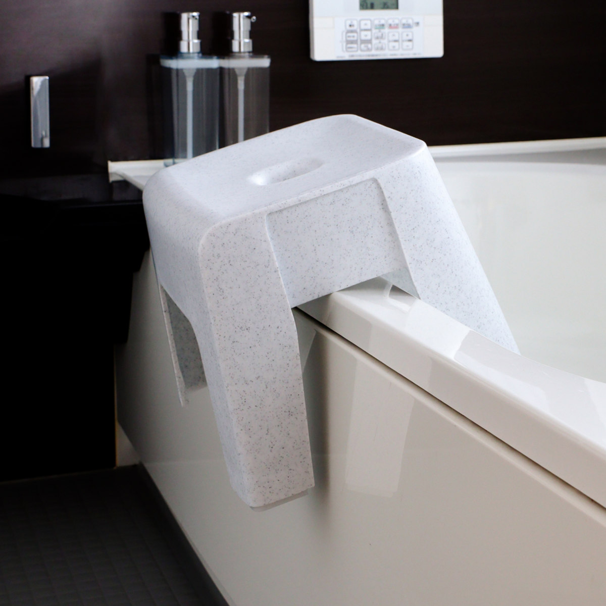 風呂椅子 23cm 湯桶 手桶 3点セット ユニード マグネット 日本製 ( 風呂いす 風呂桶 湯おけ 手おけ お風呂 磁石 腰かけ イス 座面高23 マグネット収納 バスチェア バスグッズ 防カビ 壁面 入浴 モノトーン ブラック ホワイト ) 【ブラック】 ブラック